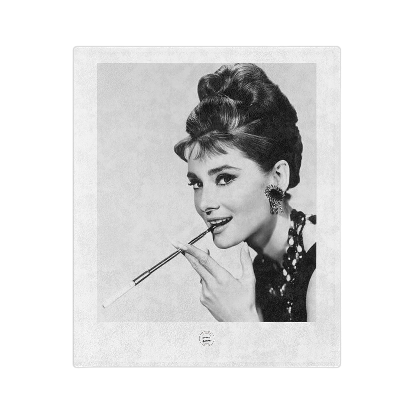 Audrey Hepburn Classy White Velveteen Microfiber Blanket