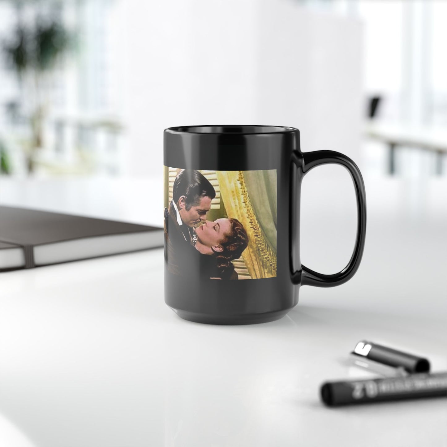 Clark Gable "The Kiss" Black Mug (11oz, 15oz)