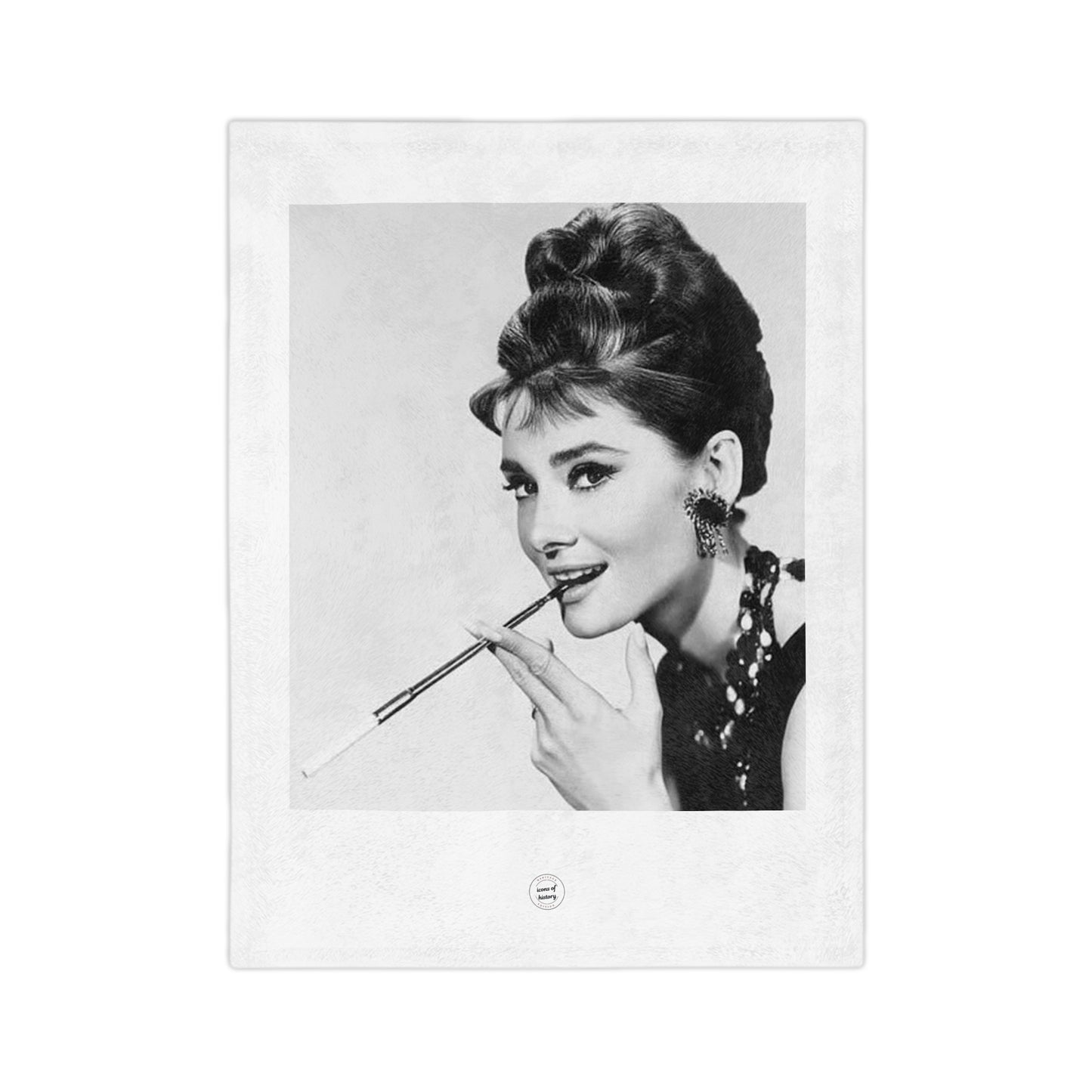 Audrey Hepburn Classy White Velveteen Microfiber Blanket