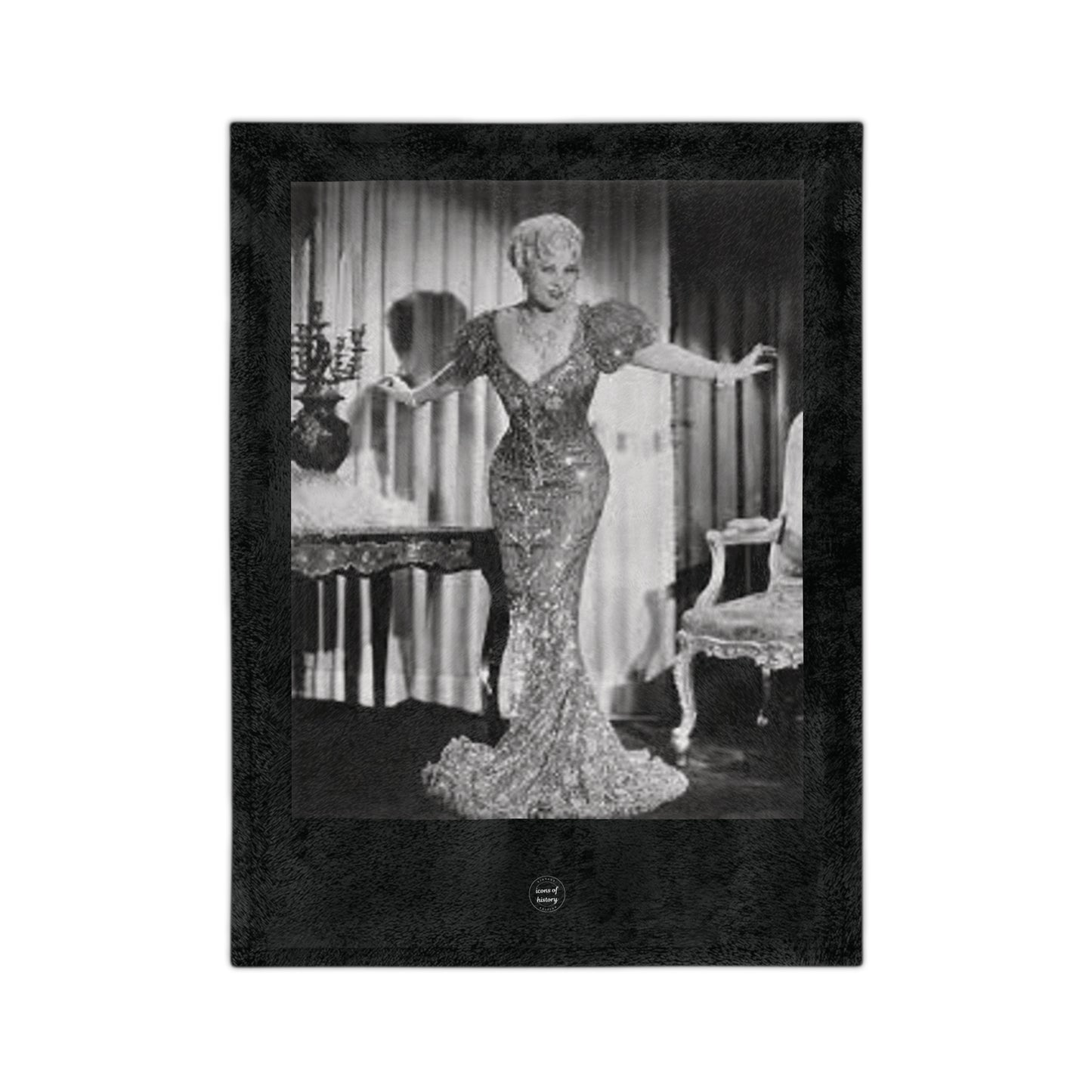 Mae West Glamour Velveteen Microfiber Blanket