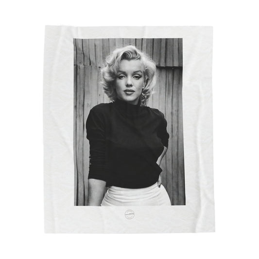 Marilyn Monroe Classy White Velveteen Plush Blanket